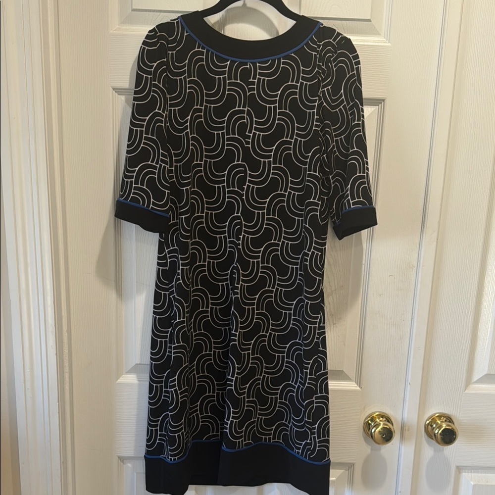 R&K Black and White Sheath Dress with Cuffed Sleeves - Picture 3 of 4